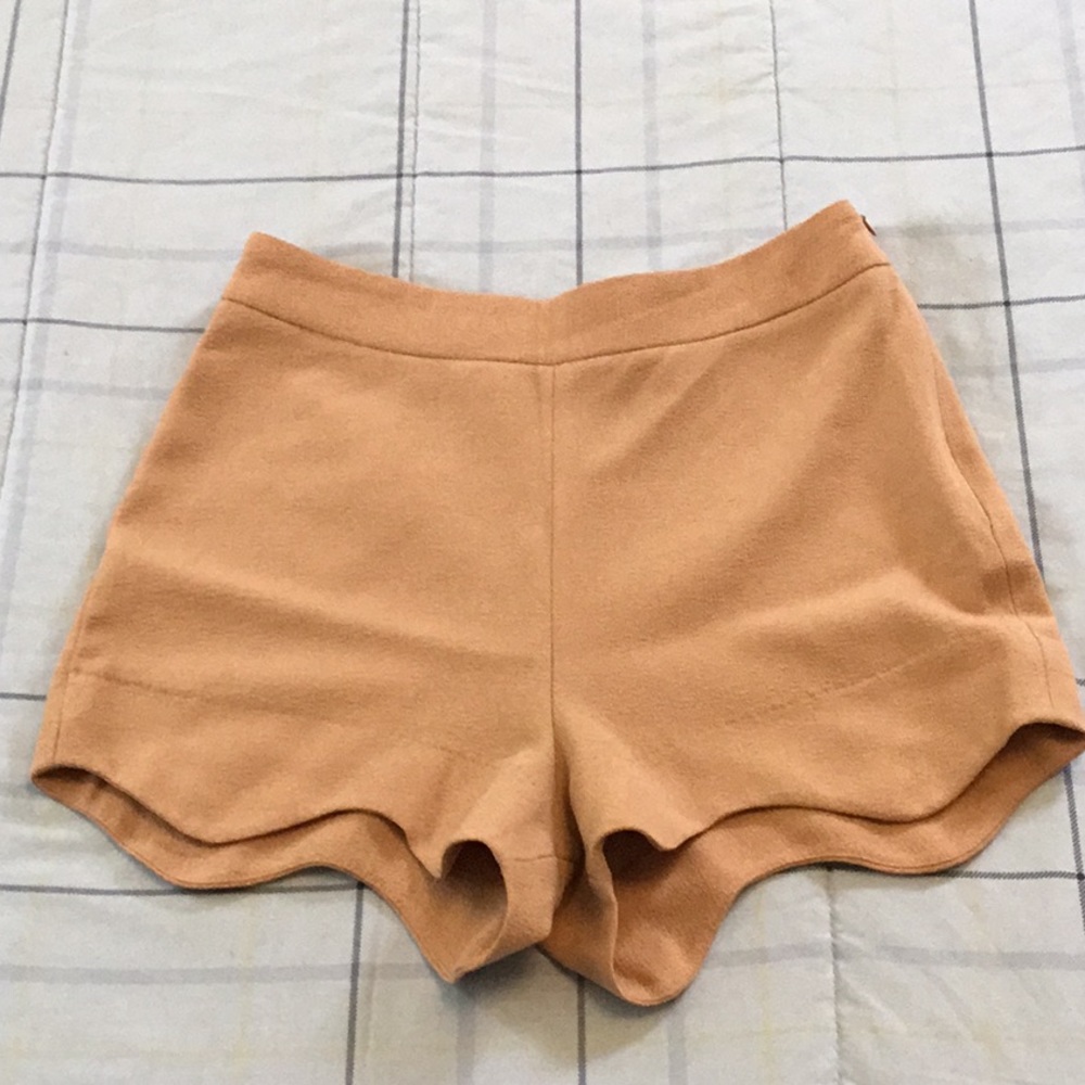 High waisted tan scalloped shorts